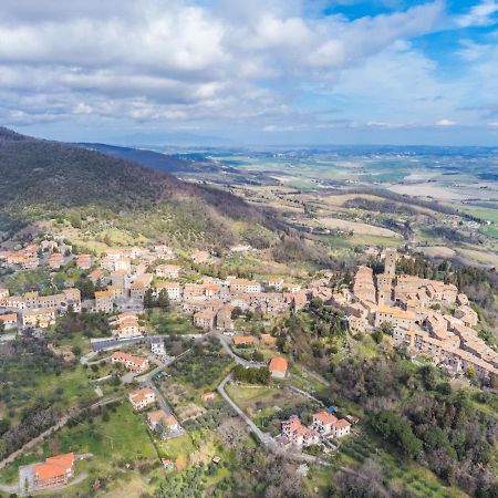 Apartment Via Vannocci By Interhome Montecatini Val di Cecina Bagian luar foto