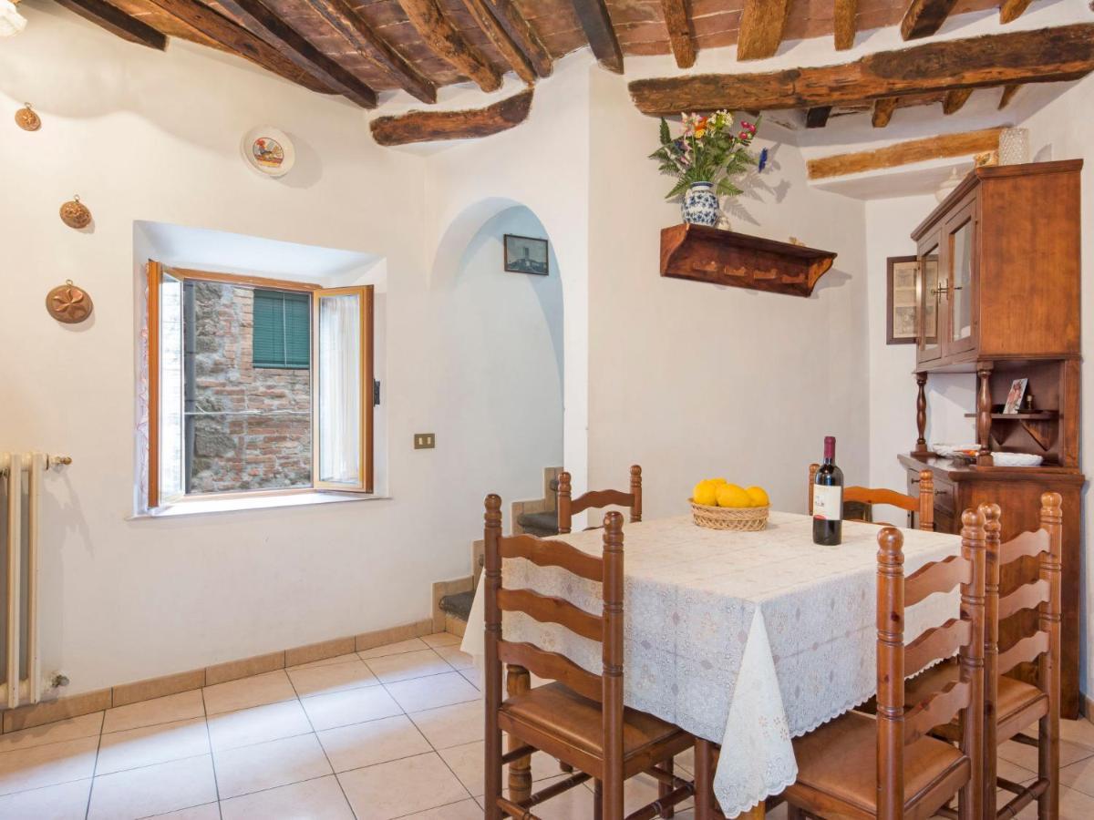 Apartment Via Vannocci By Interhome Montecatini Val di Cecina Bagian luar foto